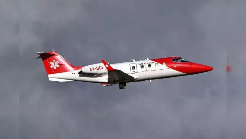 Medical Transport LearJet Crashes in Philadelphia post image